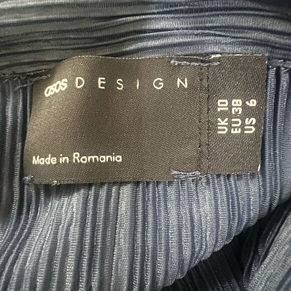 4/$25 jumpsuit Asos design collared plisse indigo size 6 pleated travel vaca - Picture 4 of 6